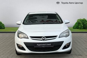 OPEL ASTRA 1.4T PETROL SDN - 2019год / 138990km 1