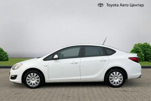 OPEL ASTRA 1.4T PETROL SDN - 2019год / 138990km 4