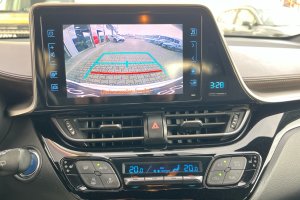 TOYOTA C-HR 1.8 HYBRID CVT CLASSY - 2018год / 147000km 16