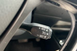 TOYOTA C-HR 1.8 HYBRID CVT CLASSY - 2018год / 147000km 21