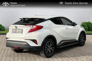 TOYOTA C-HR 1.8 HYBRID CVT CLASSY - 2018год / 147000km 5