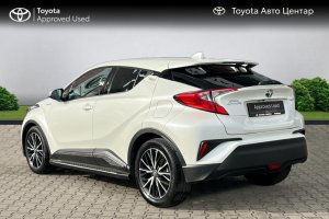 TOYOTA C-HR 1.8 HYBRID CVT CLASSY - 2018год / 147000km 7