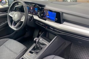 VOLKSWAGEN GOLF 8  2.0 TDI  DIESEL - 2020год / 124090km 10