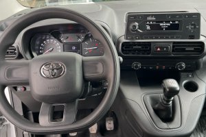 TOYOTA PROACE 1.5 DIESEL - 2023год / 46337km 13