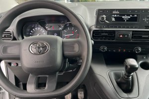 TOYOTA PROACE 1.5 DIESEL - 2023год / 46337km 15