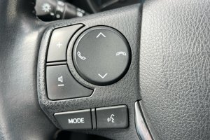 TOYOTA AURIS TS WAGON 1.8 CVT HSD LUNA - 2017год / 145420km 23