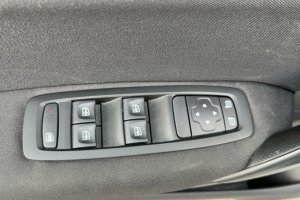 RENAULT MEGANE 1.5DCI DIESEL - 2020год / 105233km 20