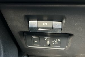LAND ROVER DISCOVERY SPORT 2.0 HYBRID DIESEL - 2020год / 162000km 24