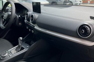 AUDI Q2 1.6 TDI DSG 115 KS DIESEL - 2020год / 127147km 9