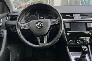 SKODA OCTAVIA 1.6 TDI DIESEL - 2018год / 94845km 11