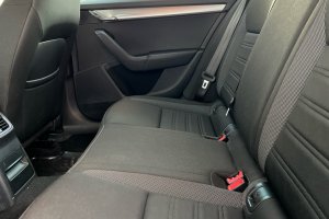 SKODA OCTAVIA 1.6 TDI DIESEL - 2018год / 94845km 24