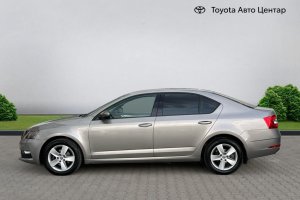 SKODA OCTAVIA 1.6 TDI DIESEL - 2018год / 94845km 4