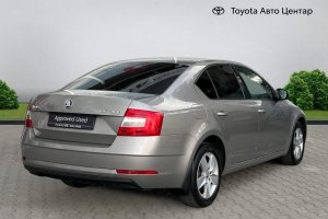 SKODA OCTAVIA 1.6 TDI DIESEL - 2018год / 94845km 5