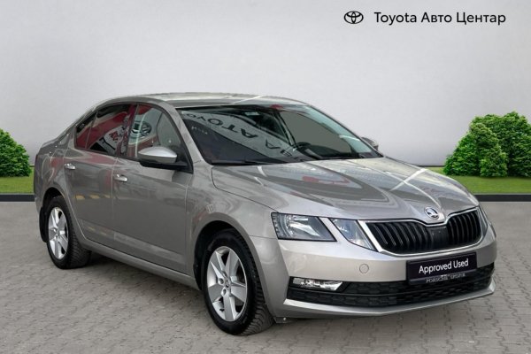 SKODA OCTAVIA 1.6 TDI DIESEL - 2018год / 94845km