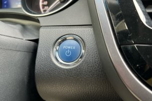 TOYOTA CAMRY 2.5 HYBRID CVT LUXURY - 2021год / 117000km 18