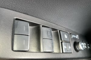 TOYOTA CAMRY 2.5 HYBRID CVT LUXURY - 2021год / 117000km 23