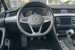 VOLKSWAGEN PASSAT 2.0 TDI M/T - 2020год / 155965km 11