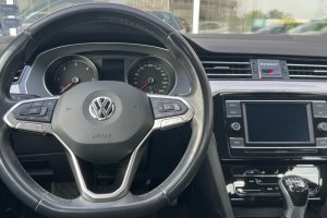 VOLKSWAGEN PASSAT 2.0 TDI M/T - 2020год / 155965km 13