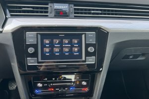 VOLKSWAGEN PASSAT 2.0 TDI M/T - 2020год / 155965km 18