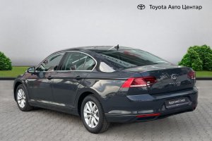 VOLKSWAGEN PASSAT 2.0 TDI M/T - 2020год / 155965km 7