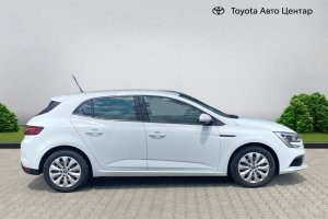 RENAULT MEGANE 1.5DCI DIESEL - 2019год / 72036km 3