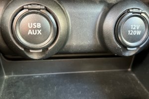 SUZUKI SWIFT 1.2 HYBRID PETROL - 2020год / 97980km 20