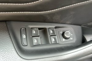 VOLKSWAGEN PASSAT 2.0 TDI DSG DIESEL - 2020год / 119935km 25