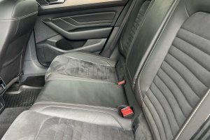 VOLKSWAGEN PASSAT 2.0 TDI DSG DIESEL - 2020год / 119935km 28