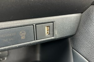 TOYOTA YARIS 1.5 HYBRID - 2020год / 134340km 19