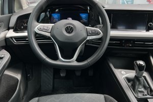 VOLKSWAGEN GOLF 8 2.0TDI AVANT DIESEL - 2021год / 102989km 11