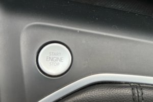 VOLKSWAGEN GOLF 8 2.0TDI AVANT DIESEL - 2021год / 102989km 18