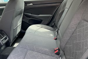 VOLKSWAGEN GOLF 8 2.0TDI AVANT DIESEL - 2021год / 102989km 25