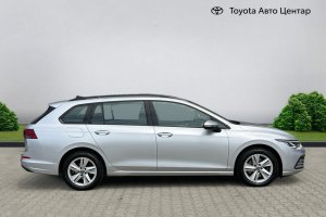 VOLKSWAGEN GOLF 8 2.0TDI AVANT DIESEL - 2021год / 102989km 3