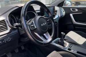 KIA CEED 1.5T GDI PETROL - 2021год / 93824km 12