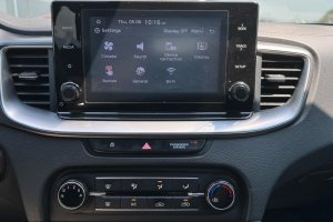 KIA CEED 1.5T GDI PETROL - 2021год / 93824km 17