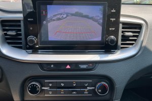 KIA CEED 1.5T GDI PETROL - 2021год / 93824km 18