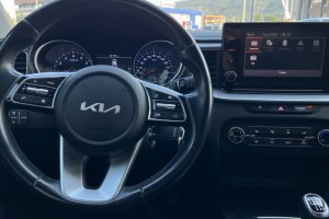 KIA CEED 1.5T GDI PETROL - 2021год / 83005km 13