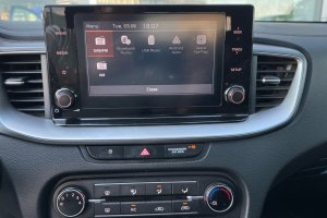 KIA CEED 1.5T GDI PETROL - 2021год / 83005km 17