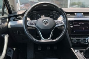 VOLKSWAGEN PASSAT 2.0 TDI M/T DIESEL - 2020год / 134421km 11