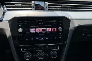 VOLKSWAGEN PASSAT 2.0 TDI M/T DIESEL - 2020год / 134421km 15