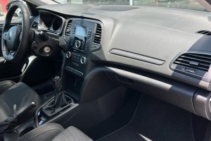 RENAULT MEGANE SDN 1.3 TCE PETROL - 2020год / 69579km 9