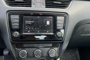 SKODA OCTAVIA 1.6 TDI DIESEL - 2016год / 176822km 17
