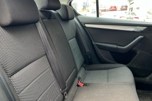SKODA OCTAVIA 1.6 TDI DIESEL - 2016год / 176822km 23