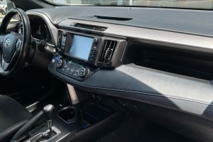 TOYOTA RAV 4 2.5 HYBRID AWD - 2018год / 128500km 9