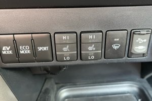 TOYOTA RAV 4 2.5 HYBRID AWD - 2018год / 128500km 25