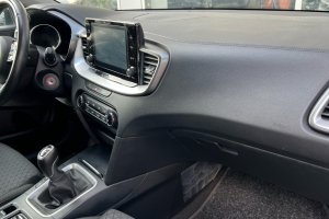 KIA CEED 1.5T GDI PETROL - 2021год / 96239km 9