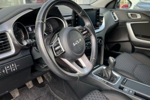 KIA CEED 1.5T GDI PETROL - 2021год / 96239km 12