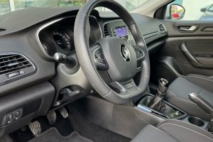 RENAULT MEGANE 1.5DCI DIESEL - 2019год / 71647km 12