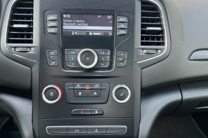 RENAULT MEGANE 1.5DCI DIESEL - 2019год / 71647km 16