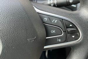 RENAULT MEGANE 1.5DCI DIESEL - 2019год / 71647km 18